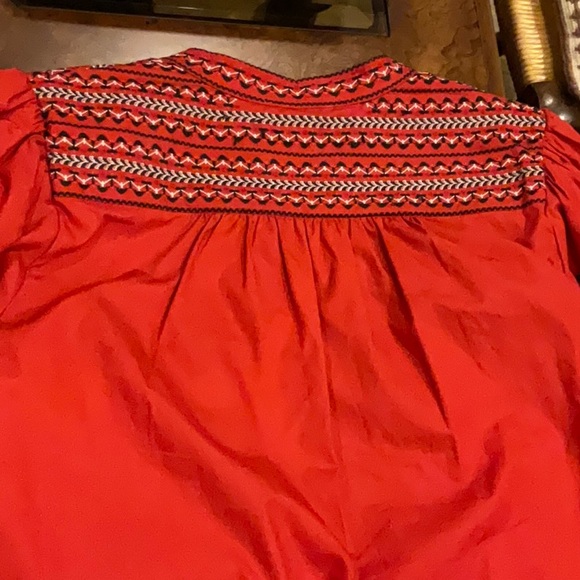Beautiful red embroidery top!  First class style and details. classic, as new! - Picture 5 of 5